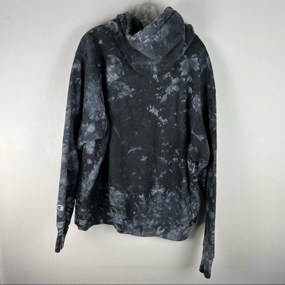 Champion Black Tie Dye Reverse Weave Scrunch-Dye Hoodie Sweatshirt - Picture 5 of 6